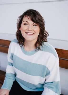 Anne Hoth - Profilbild 2 Anne Hoth - Profilbild 2
