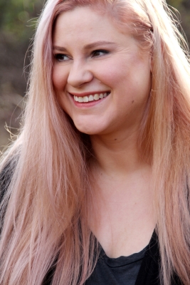 Nadine Lauterbach - Profilbild 3 Nadine Lauterbach - Profilbild 3