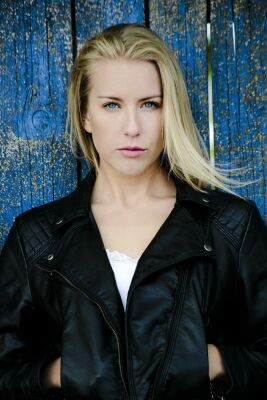 Katrin Annalena Merkl - Profilbild 3 Katrin Annalena Merkl - Profilbild 3