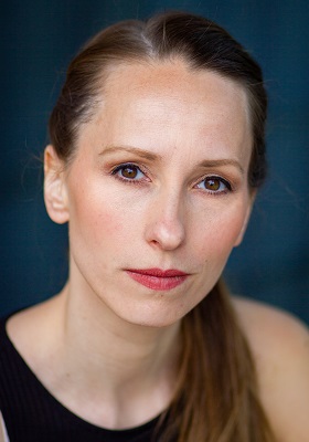 Elena Otten - Profilbild 1 Elena Otten - Profilbild 1