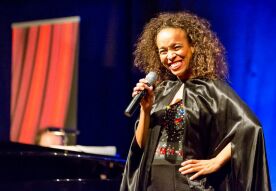 Amani Robinson - Profilbild 4 Amani Robinson - Profilbild 4