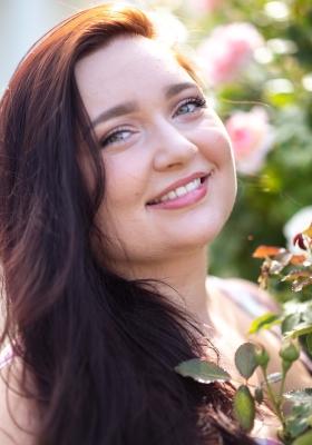 Lilly Rottensteiner - Profilbild 1 Lilly Rottensteiner - Profilbild 1