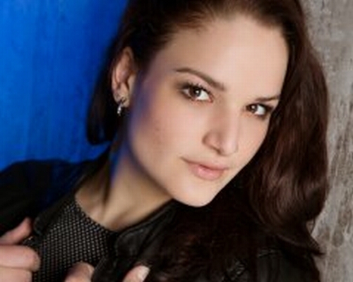 Sophia Schumann - Profilbild 2 Sophia Schumann - Profilbild 2