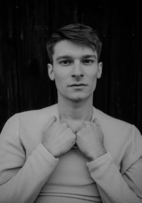 Niklas Schurz - Profilbild 3 Niklas Schurz - Profilbild 3