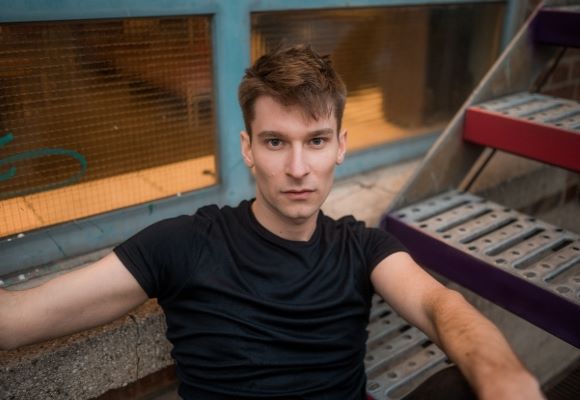 Niklas Schurz - Profilbild 5 Niklas Schurz - Profilbild 5
