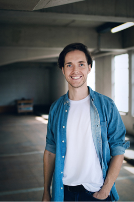 Lukas Strasheim - Profilbild 1 Lukas Strasheim - Profilbild 1