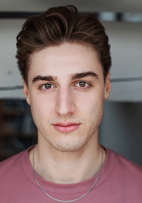 Matt Posada - Profilbild 1 Matt Posada - Profilbild 1