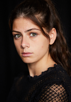 Derya Akyol - Profilbild 2 Derya Akyol - Profilbild 2