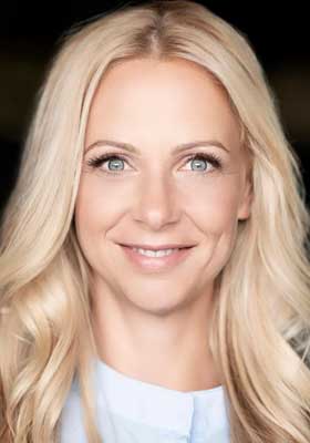 Esther Kuhn - Profilbild 1 Esther Kuhn - Profilbild 1