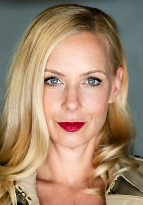 Esther Kuhn - Profilbild 2 Esther Kuhn - Profilbild 2