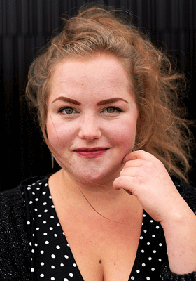 Alisa Kunina - Profilbild 1 Alisa Kunina - Profilbild 1