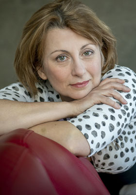 Carmen-Dorothé Moll - Profilbild 2 Carmen-Dorothé Moll - Profilbild 2