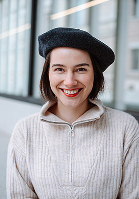 Annika Nippoldt - Profilbild 2 Annika Nippoldt - Profilbild 2