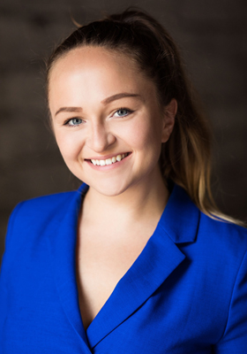 Angelina Oujegova - Profilbild 2 Angelina Oujegova - Profilbild 2
