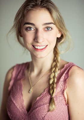 Paula Schäfer - Profilbild 1 Paula Schäfer - Profilbild 1