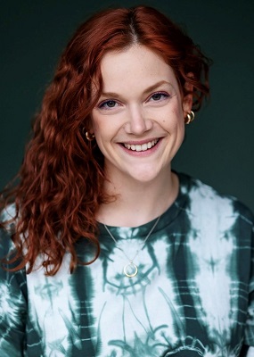 Ella Schneider - Profilbild 3 Ella Schneider - Profilbild 3