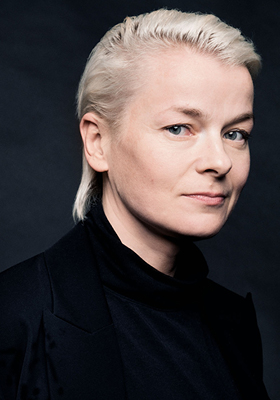 Varia Linnéa Sjöström - Profilbild 1 Varia Linnéa Sjöström - Profilbild 1