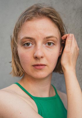 Julia Stiegler - Profilbild 1 Julia Stiegler - Profilbild 1