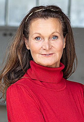 Barbara Weinzierl - Profilbild 1 Barbara Weinzierl - Profilbild 1