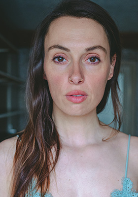 Christine Winter - Profilbild 2 Christine Winter - Profilbild 2