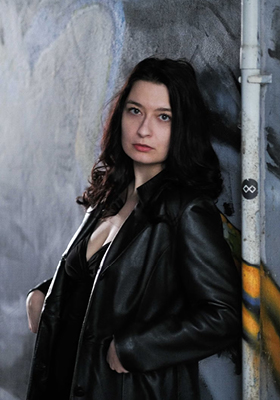Celina Schneider - Profilbild 2 Celina Schneider - Profilbild 2