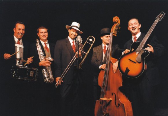 East Star Band - Profilbild 1 East Star Band - Profilbild 1