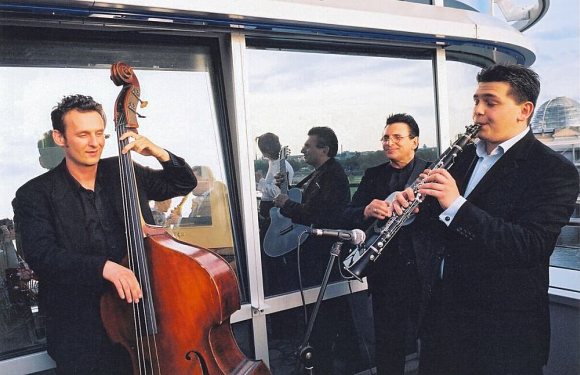 Ginzburg Dynastie – Jiddisch Swing Orchestra (mit Soundprobe und Video) - Profilbild 3 Ginzburg Dynastie – Jiddisch Swing Orchestra (mit Soundprobe und Video) - Profilbild 3