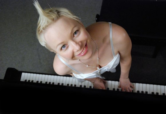 Marta Helmin - Profilbild 3 Marta Helmin - Profilbild 3