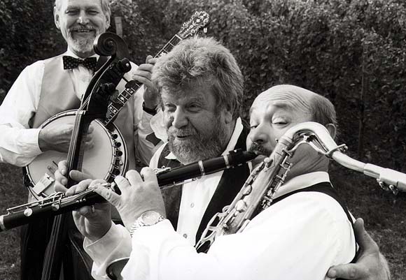 JJ Mobile Jazzband - Profilbild 1 JJ Mobile Jazzband - Profilbild 1