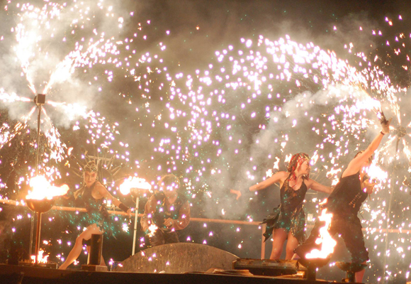 Les Lionnes Feuershow - Profilbild 4 Les Lionnes Feuershow - Profilbild 4