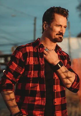 Mick Mason - Profilbild 1 Mick Mason - Profilbild 1