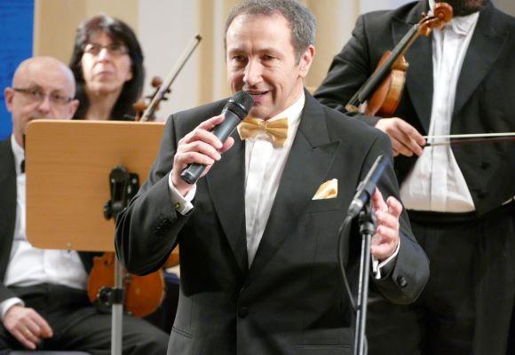 Matthias König (Gesang) - Profilbild 1 Matthias König (Gesang) - Profilbild 1