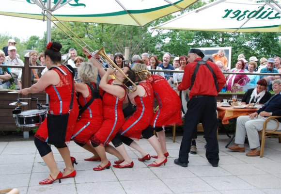 VENUSmarsBRASS - Profilbild 7 VENUSmarsBRASS - Profilbild 7