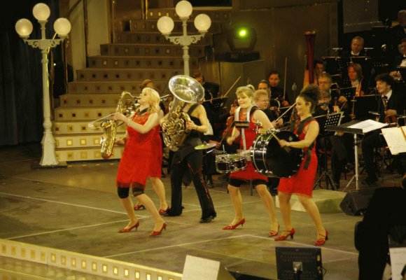 VENUSmarsBRASS - Profilbild 8 VENUSmarsBRASS - Profilbild 8