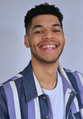 Joel S.-M. - Profilbild 4 Joel S.-M. - Profilbild 4
