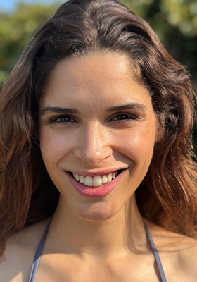 Cécile C. - Profilbild 1 Cécile C. - Profilbild 1