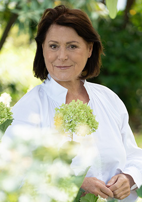 Dana B. - Profilbild 1 Dana B. - Profilbild 1