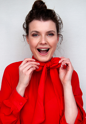 Enna W. - Profilbild 2 Enna W. - Profilbild 2