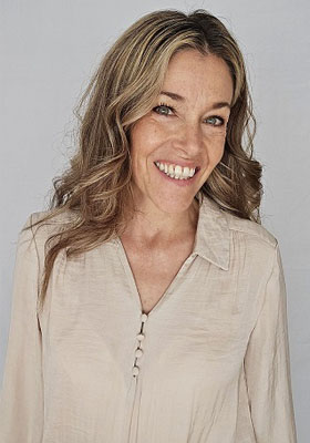 Jennifer Maria E. - Profilbild 1 Jennifer Maria E. - Profilbild 1