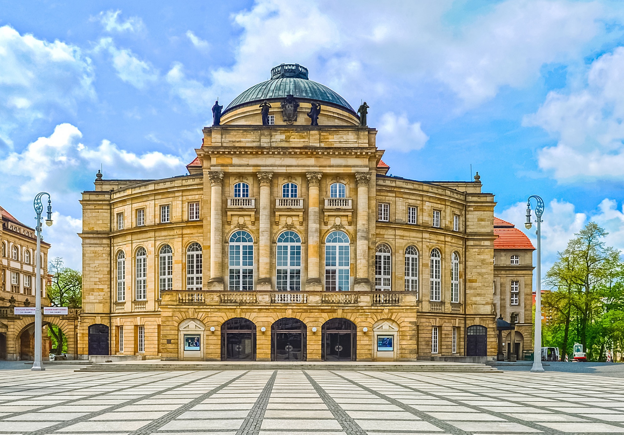 Opernhaus Chemnitz (Quelle: © Nasser Hashemi. Fotoverwendung gestattet durch das Theater Chemnitz) Opernhaus Chemnitz